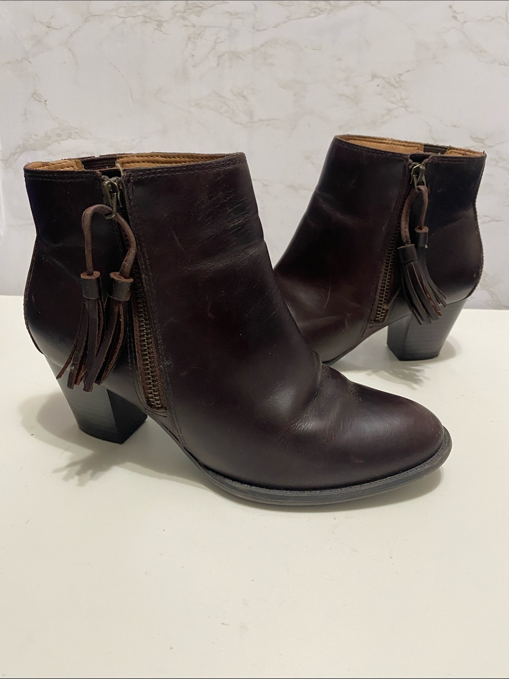 Vionic Madeline Leather Ankle Boots